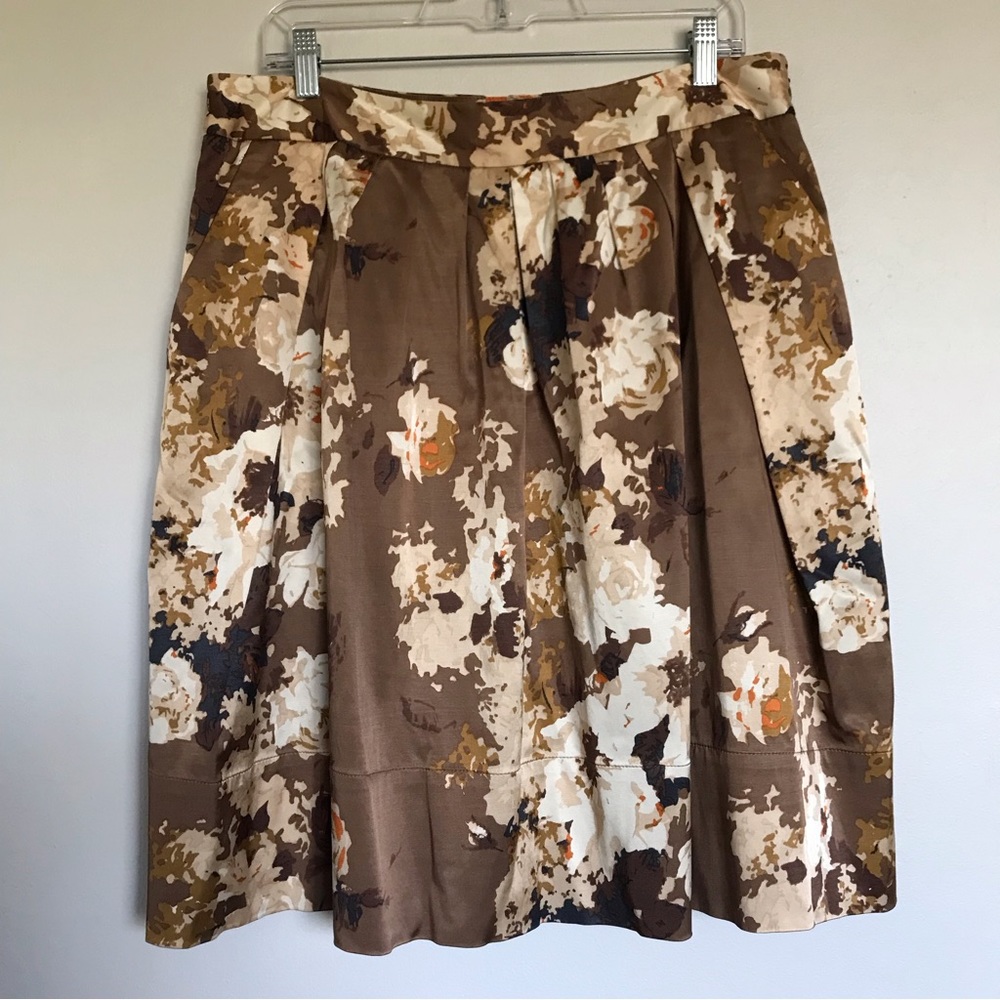 Talbots Petite Brown Floral Satin Skirt Size 14P Pleated Size Zip Lined NEW